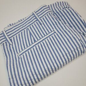 Gap, Essential Khaki‎ 7" Short, Blue/White Stripe Seersucker, Size 28, NWT
